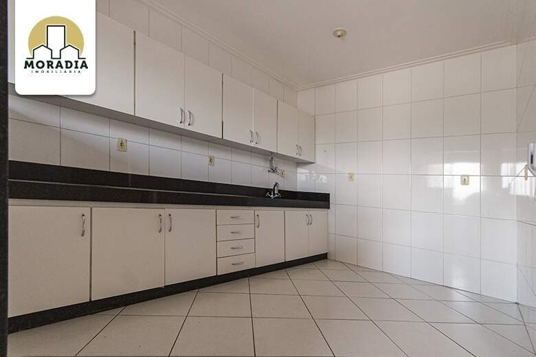 Apartamento para alugar com 3 quartos no Veneza II em Ipatinga
