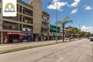 Sala a venda com 26,10 m² no Centro de Ipatinga