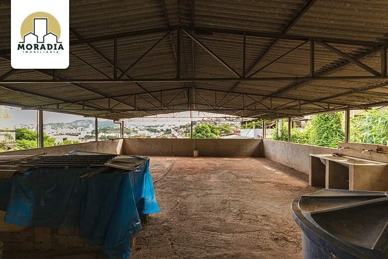 Casa a venda com 3 quartos no bairro Vila Celeste em Ipatinga