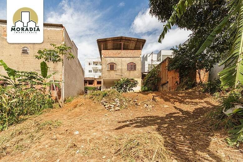 Lote a venda com 360,00 m² no Vila Celeste em Ipatinga