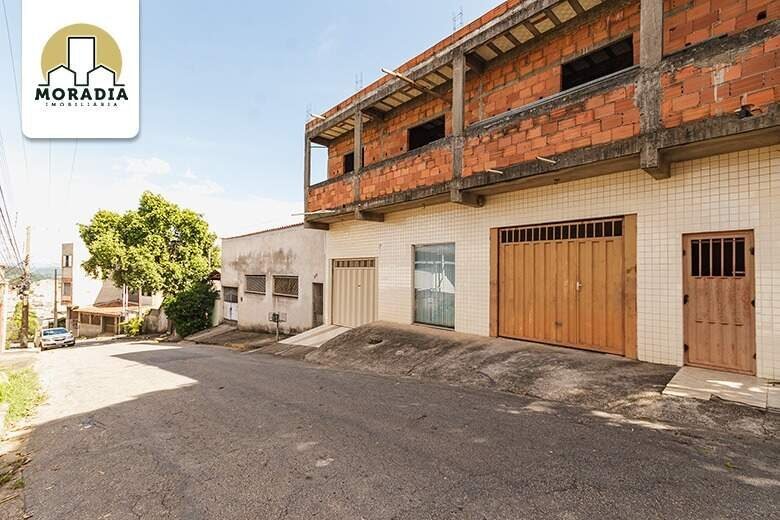 Casa a venda com 2 quartos no Caravelas em Ipatinga