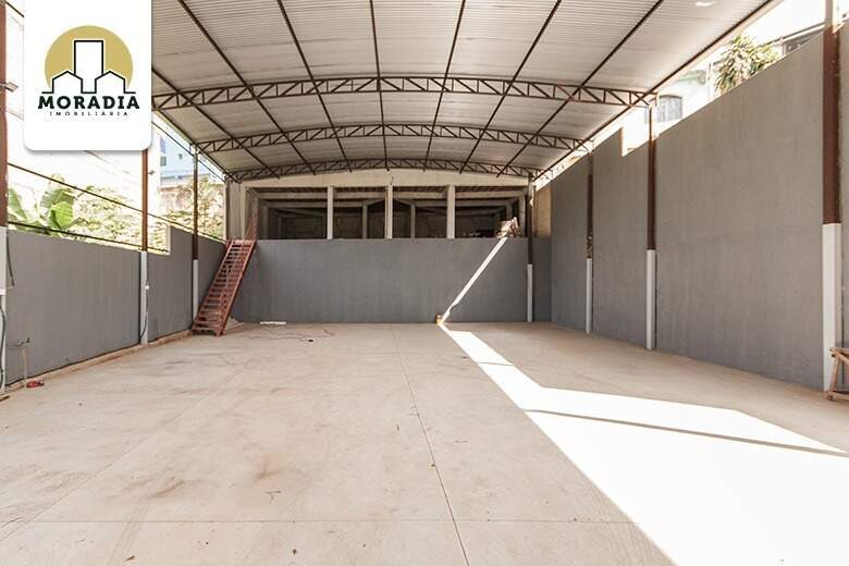 Galpão para alugar com 420,00 m² no Centro de Ipatinga