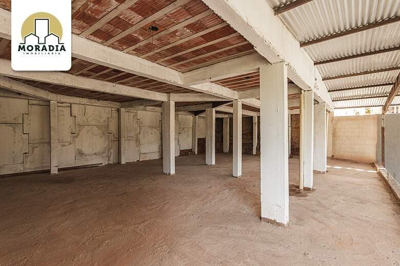 Galpão para alugar com 420,00 m² no Centro de Ipatinga