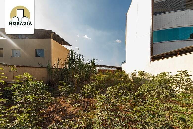 Lote a venda com 300,00 m² no Caravelas em Ipatinga
