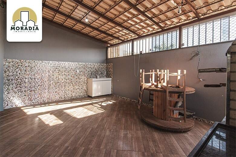 Casa geminada a venda com 2 quartos no Cidade Nova em Santana do Paraíso