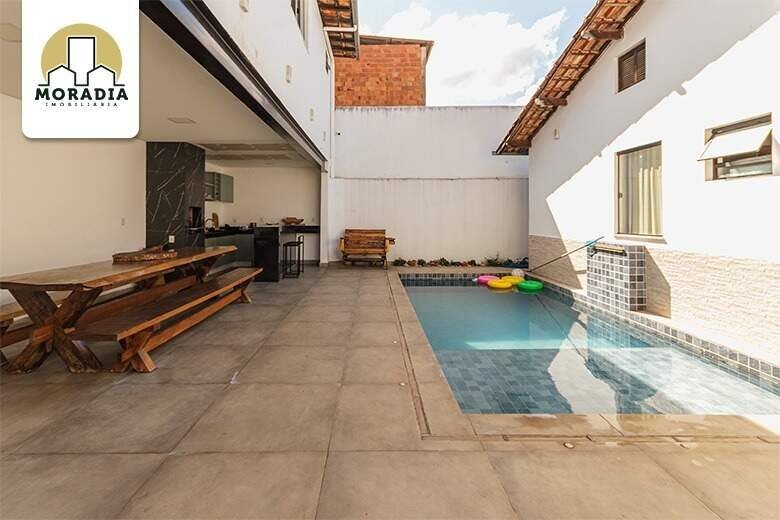 Casa a venda com 4 quartos no Bela Vista em Ipatinga