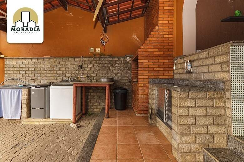 Casa a venda com 3 quartos no Limoeiro em Ipatinga