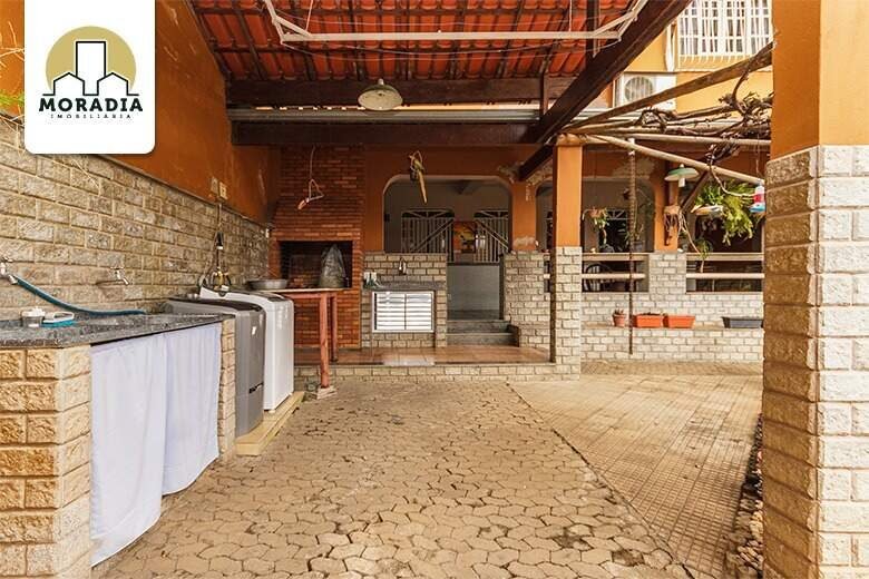 Casa a venda com 3 quartos no Limoeiro em Ipatinga
