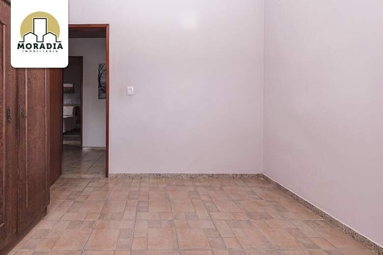 Casa a venda com 3 quartos no Limoeiro em Ipatinga