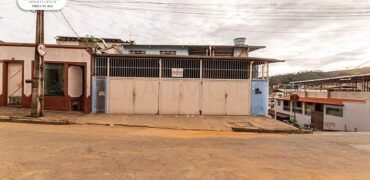Casa geminada para alugar com 3 quartos no Caravelas em Ipatinga