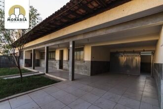 Casa a venda com 4 quartos no Bom Retiro em Ipatinga