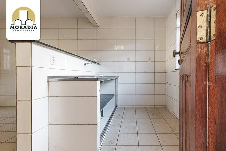 Casa a venda com 4 quartos no Bom Retiro em Ipatinga