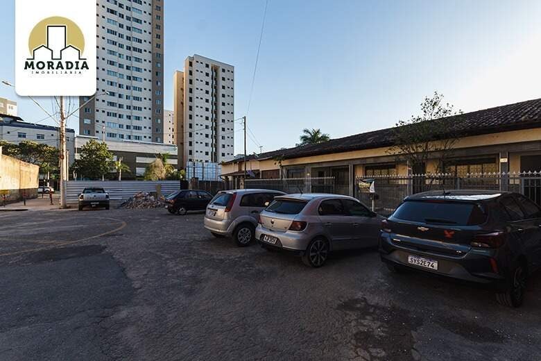Casa a venda com 4 quartos no Bom Retiro em Ipatinga